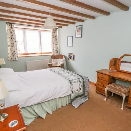 Holiday home The Old Hayloft